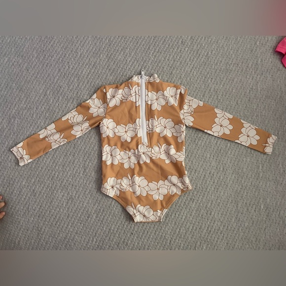 sweet sweet honey hawai’i girls long sleeve swimsuit BNWT - Picture 3 of 3